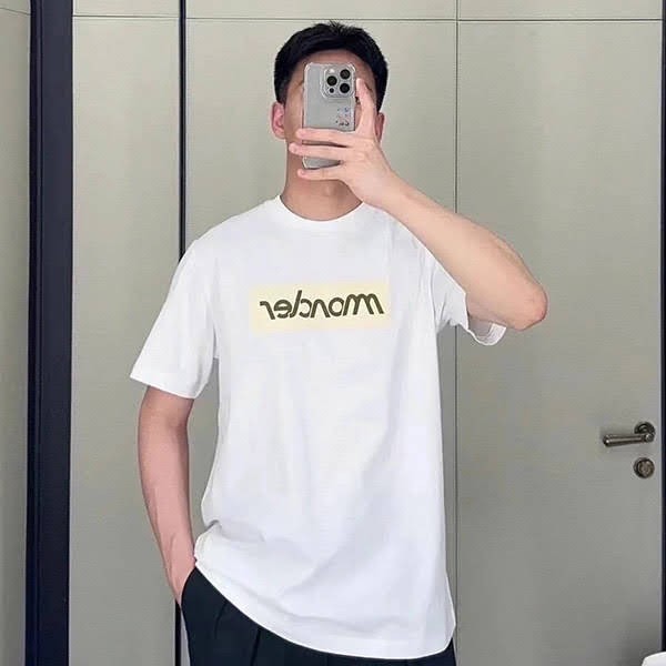 モンクレール エンボスロゴ コットン Tシャツ コピー 半袖 3色 8c0005